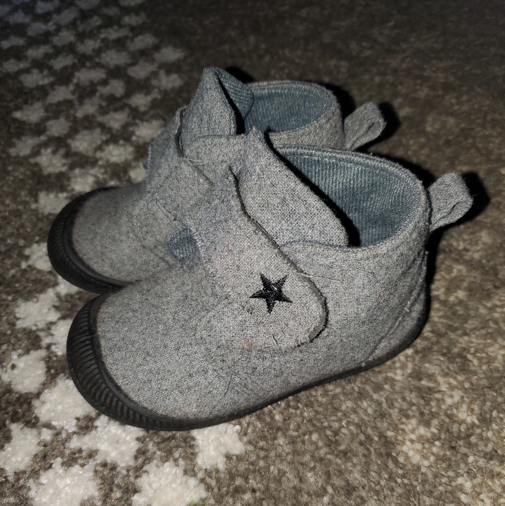 Toddler shoes